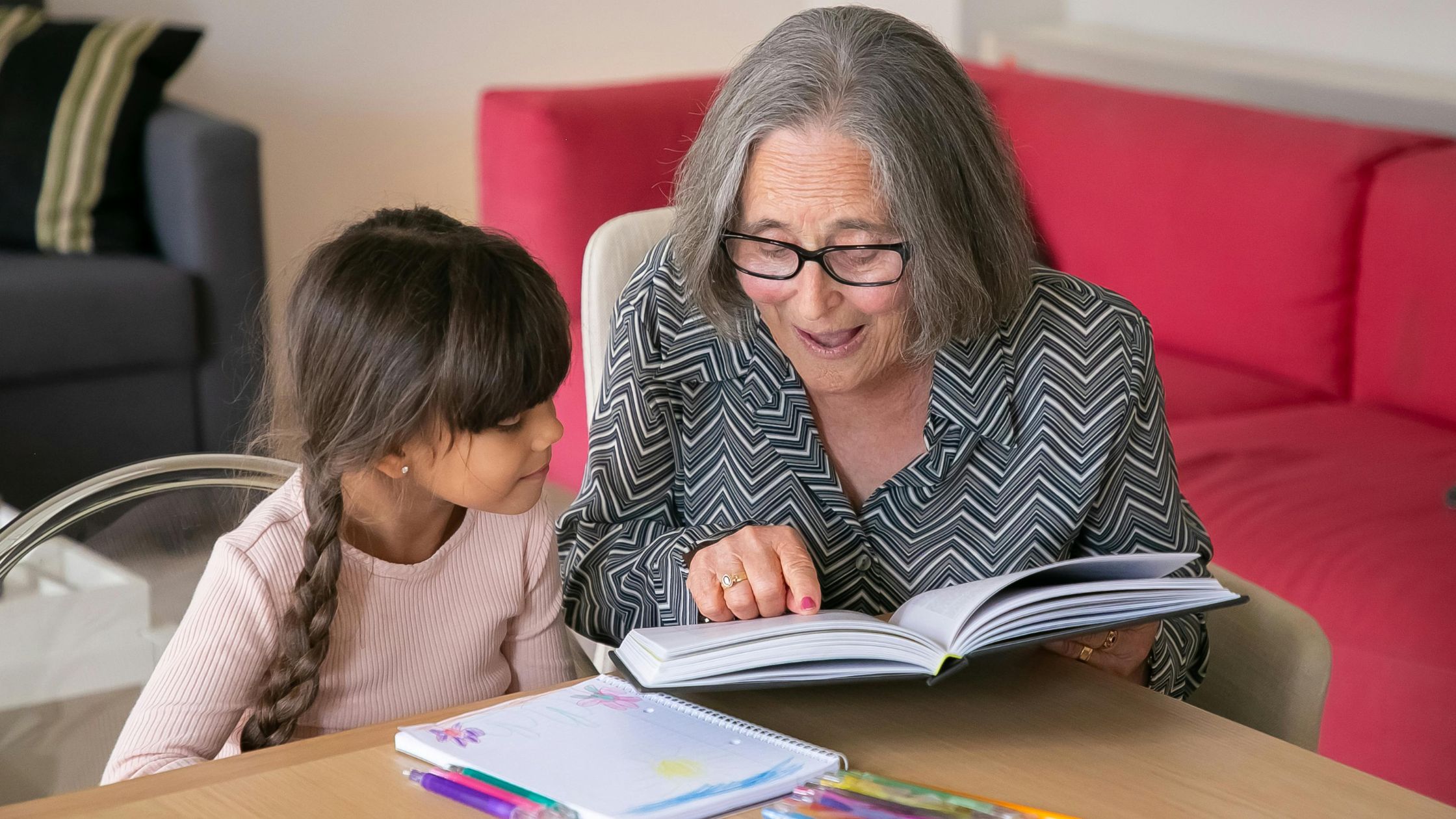 Guardian supporting homeschooler; Tips for Arkansas homeschooling with SoundEd Therapy